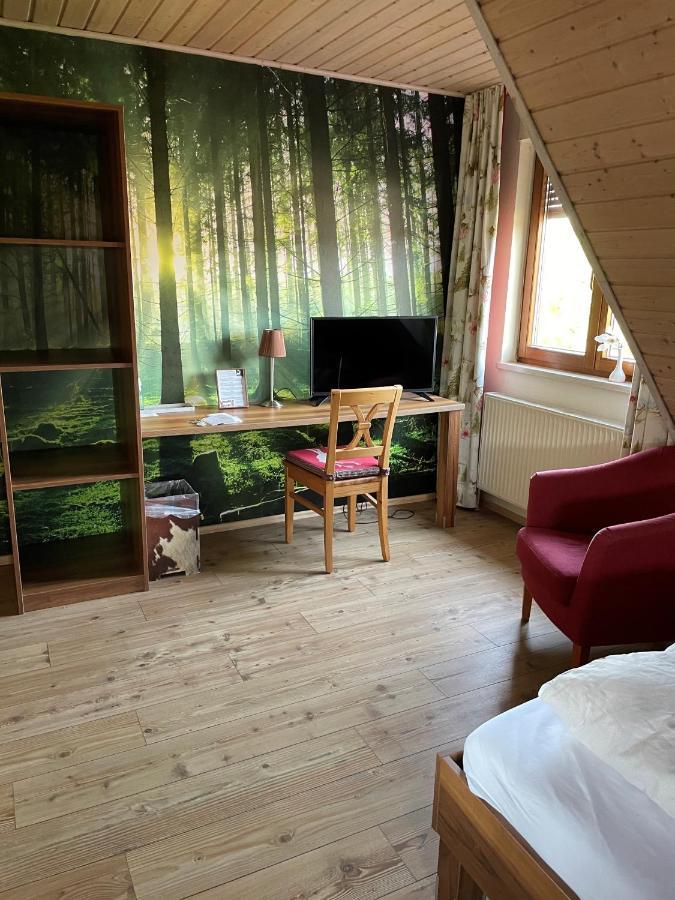 Landgasthof Hirsch Remchingen Eksteriør bilde